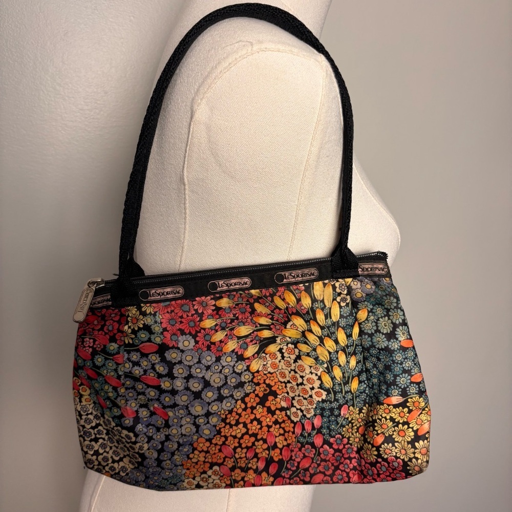Vintage 90’s LeSportsac Liberty Floral Nylon Shoulder Bag - Picture 5 of 8